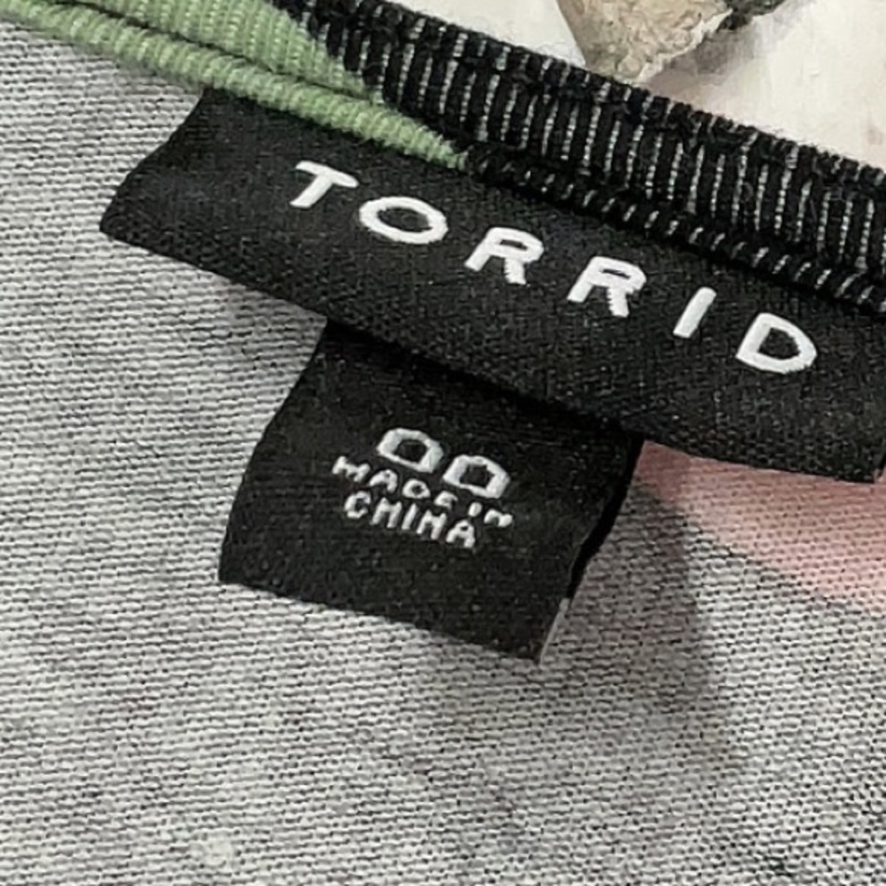 Torrid Kissy Lips Midi Challis And Jersey Dress Women’s Size 00 Medium M Rare!!! - Picture 6 of 9
